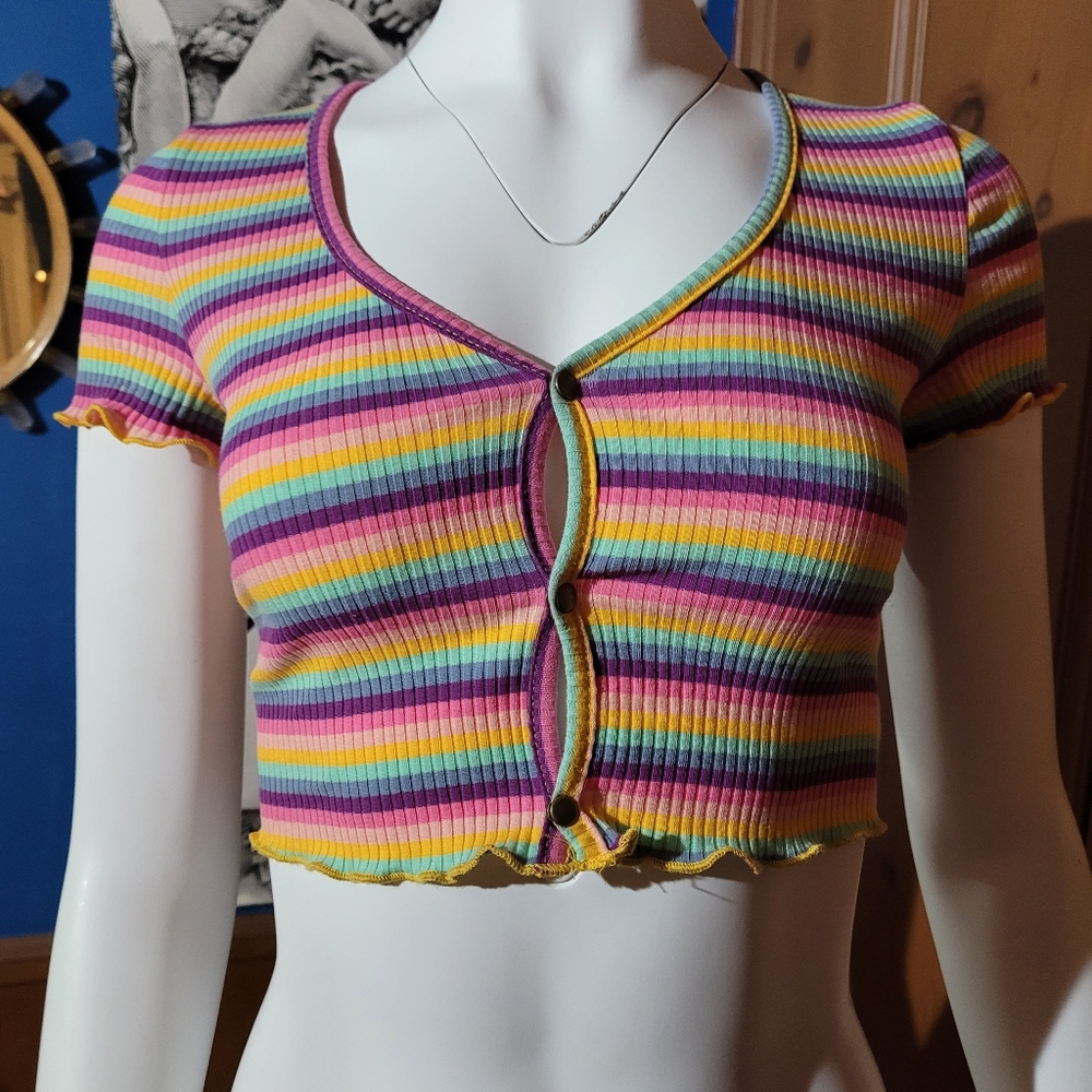 Cropped top